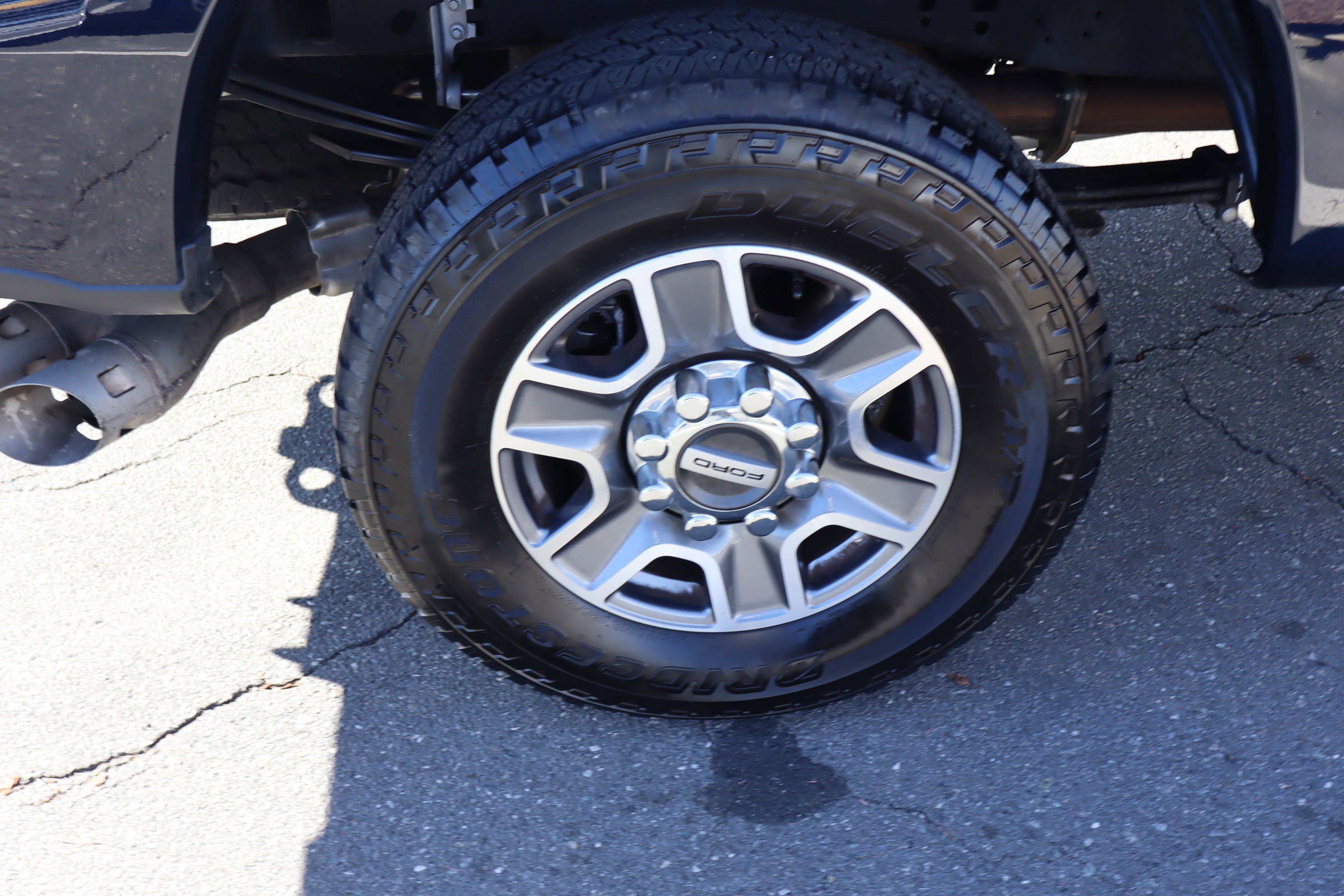 Used 2025 Ford F250 Lariat image 38