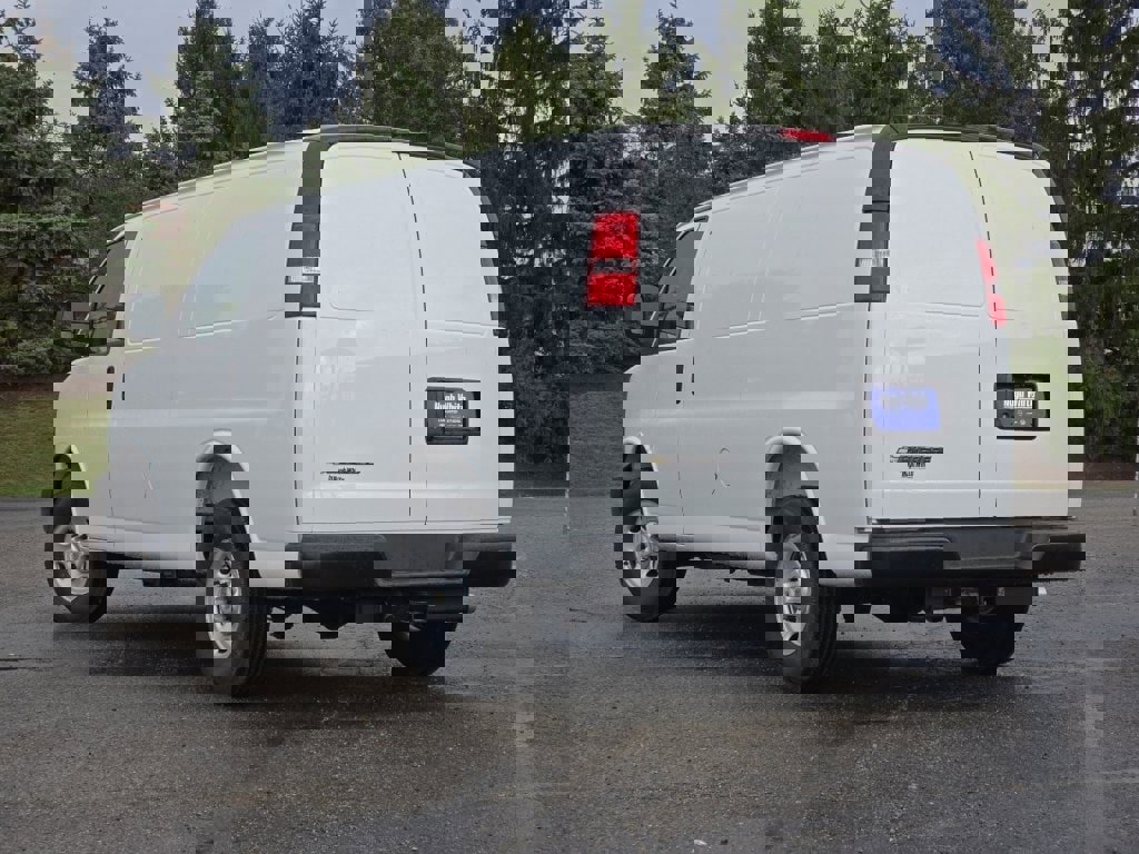 New 2025 Chevrolet Express 2500 w/ Driver Convenience Package image 6