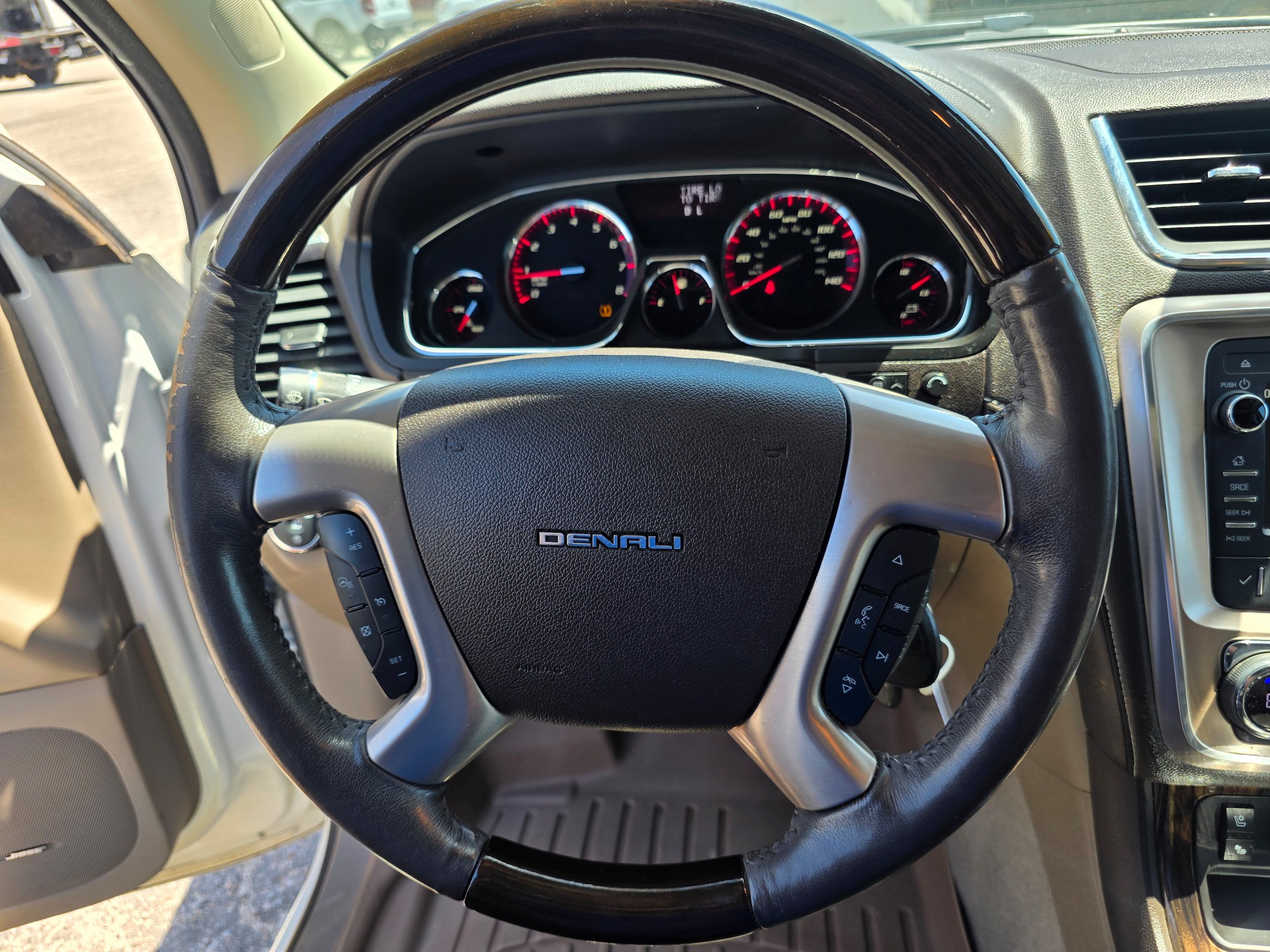 Used 2015 GMC Acadia Denali FWD image 10