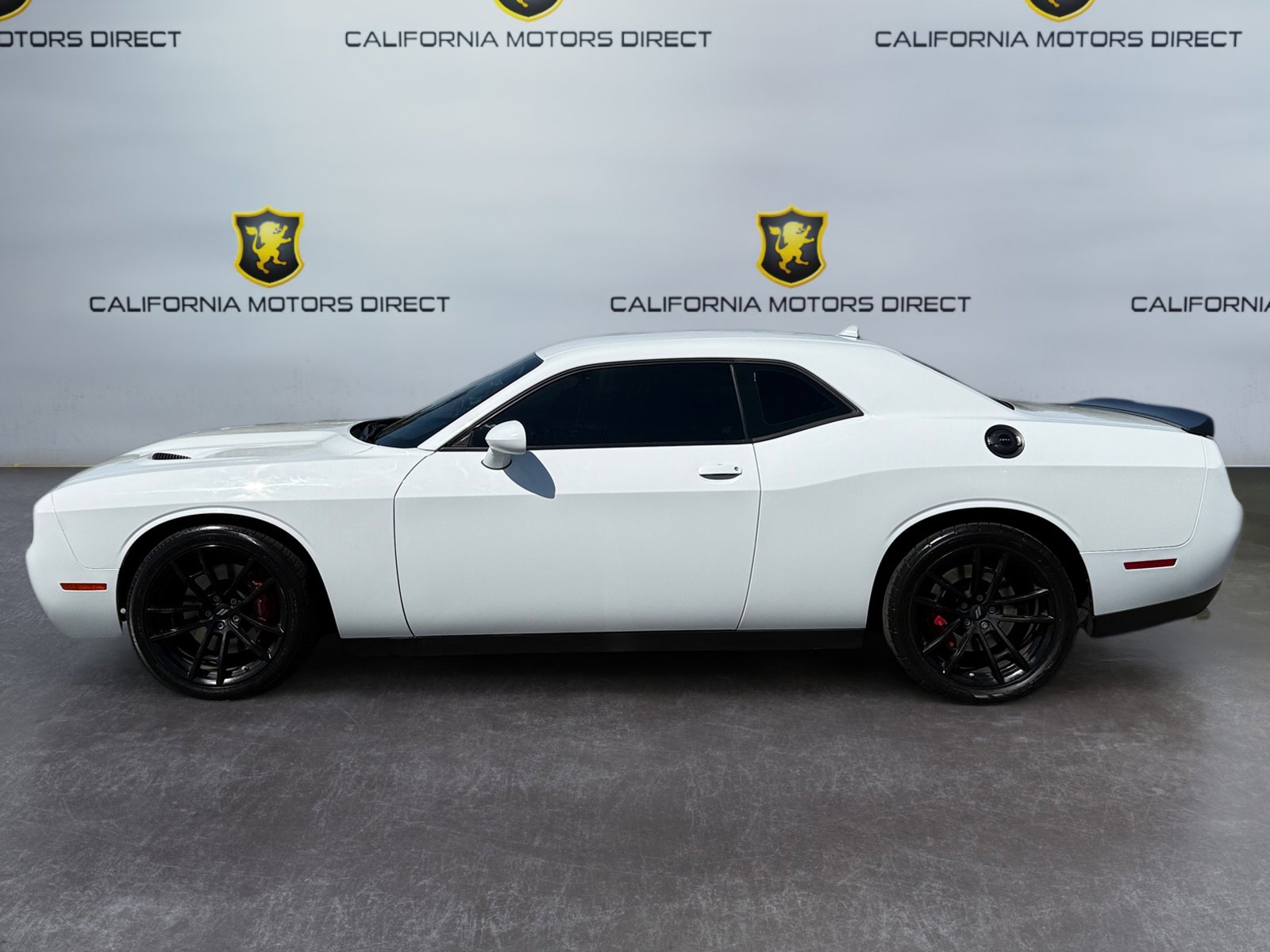 Used 2021 Dodge Challenger R/T Scat Pack RWD image 2