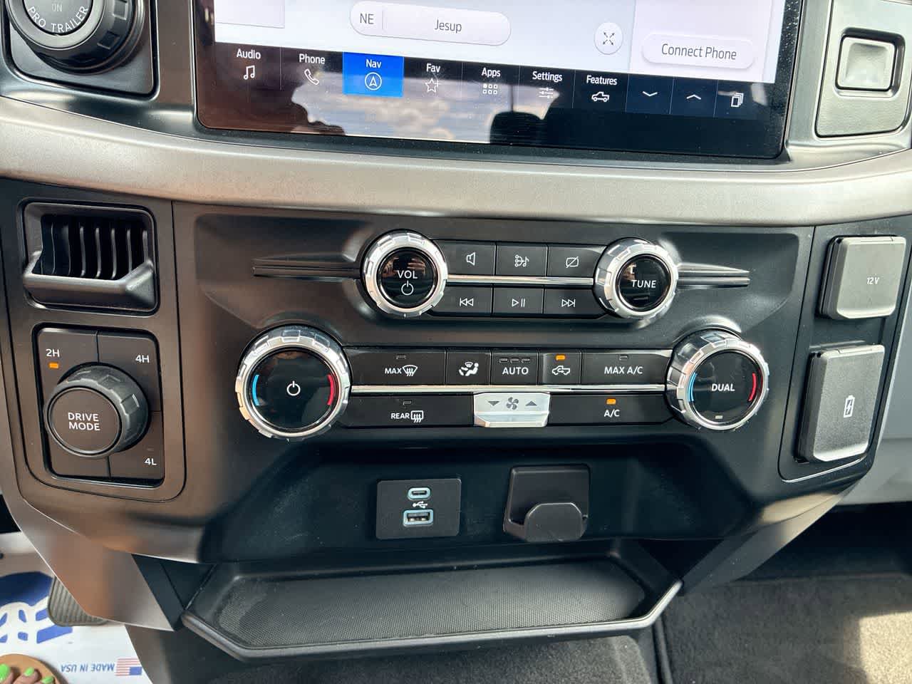 Used 2024 Ford F150 XLT image 17