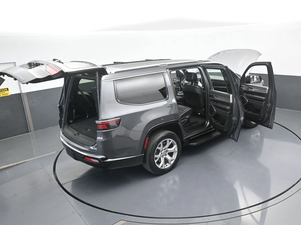 Used 2022 Jeep Wagoneer Series II image 71