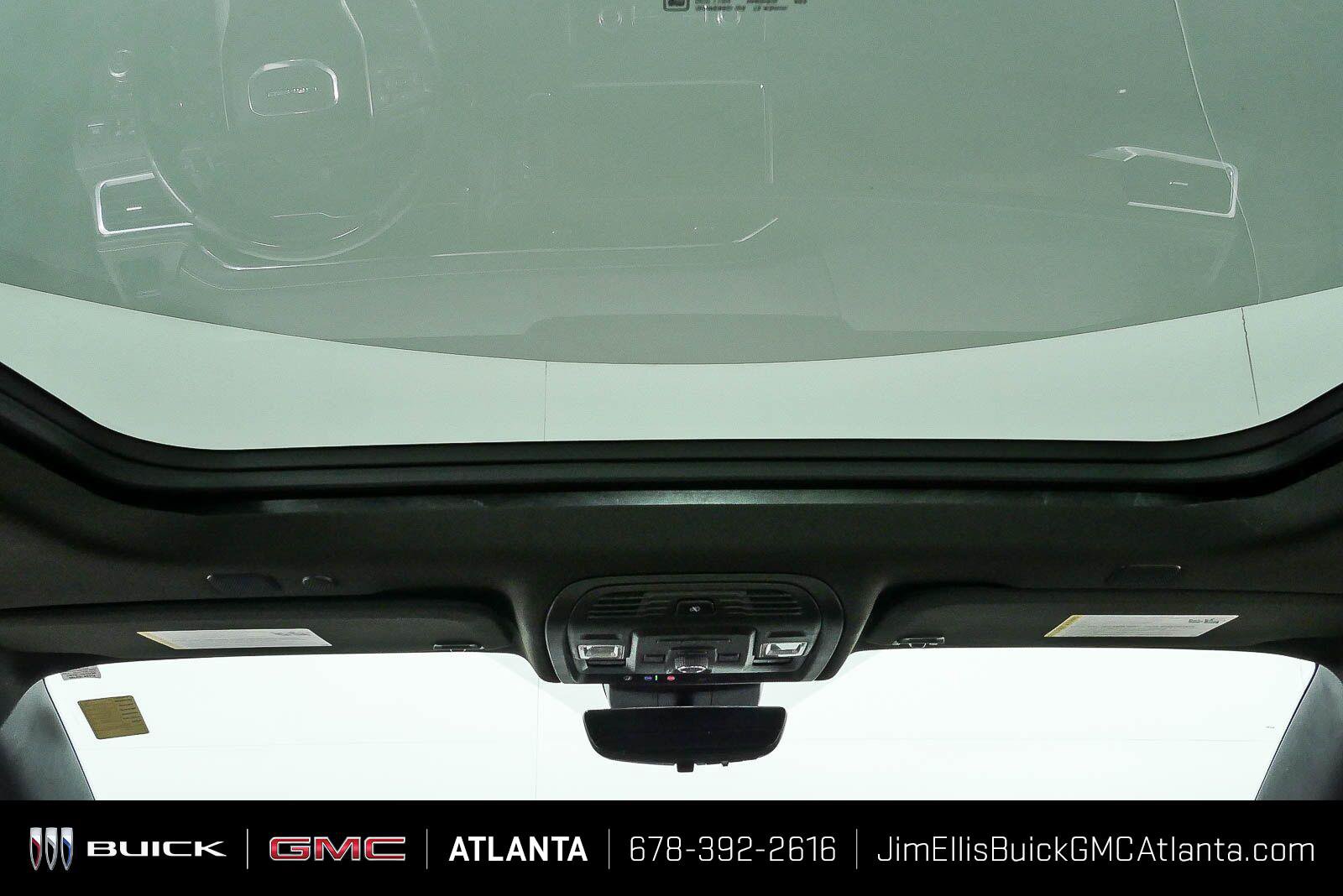 Certified 2023 GMC Yukon Denali Ultimate w/ LPO, Floor Liner Package AWD/4WD image 20