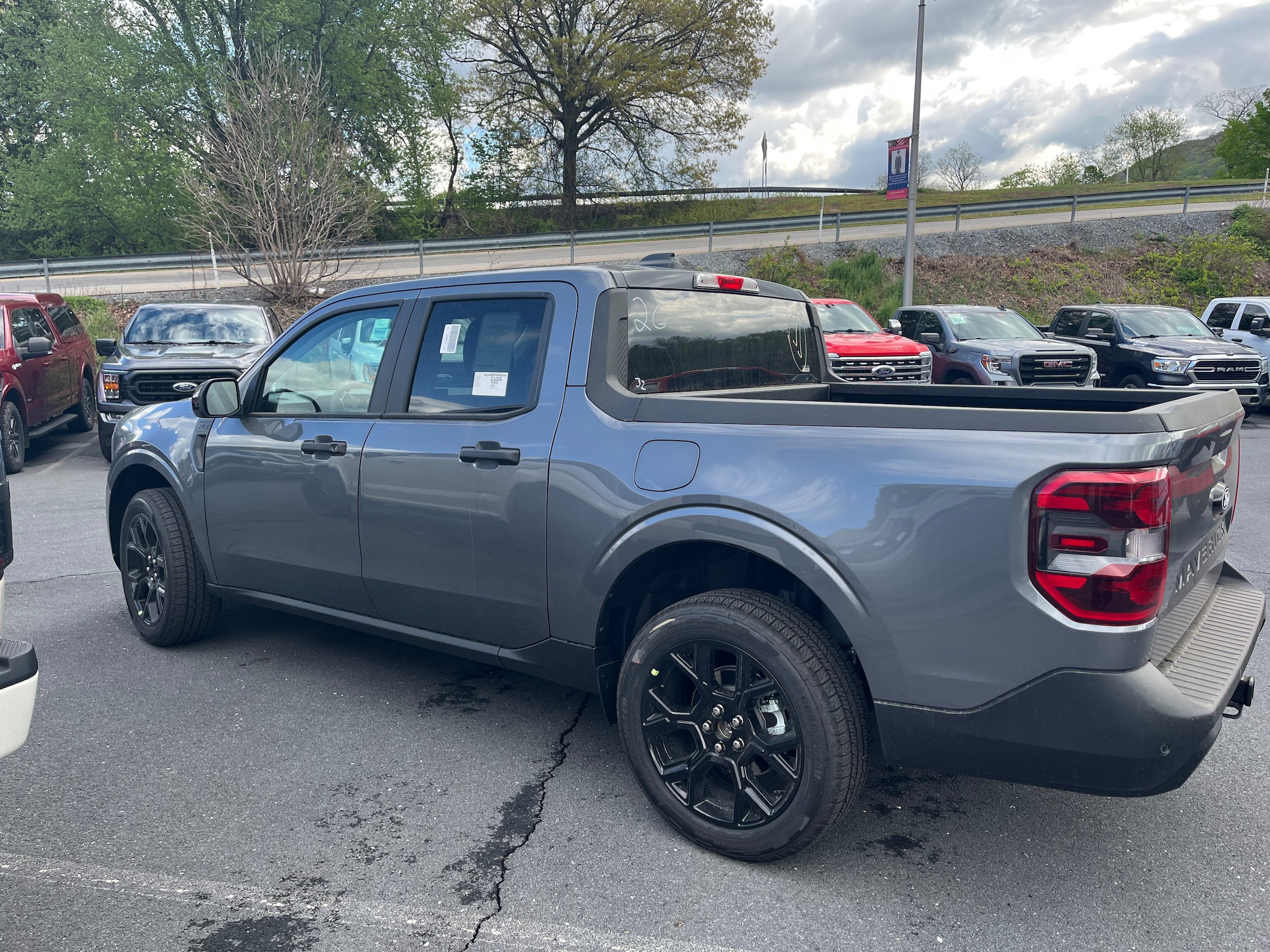 New 2026 Ford Maverick XLT w/ XLT Luxury Package AWD/4WD image 6