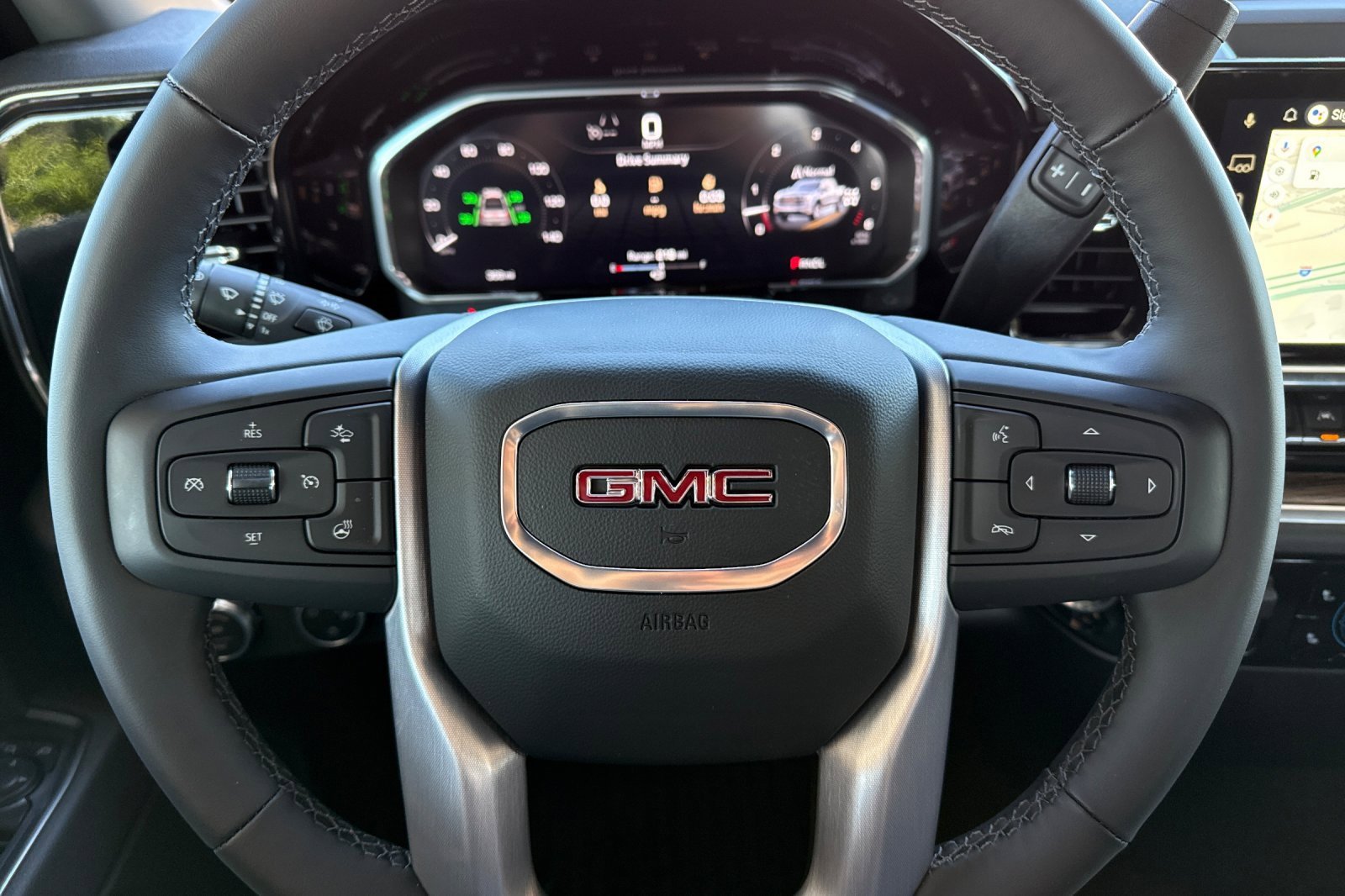 Used 2026 GMC Sierra 1500 SLE image 28