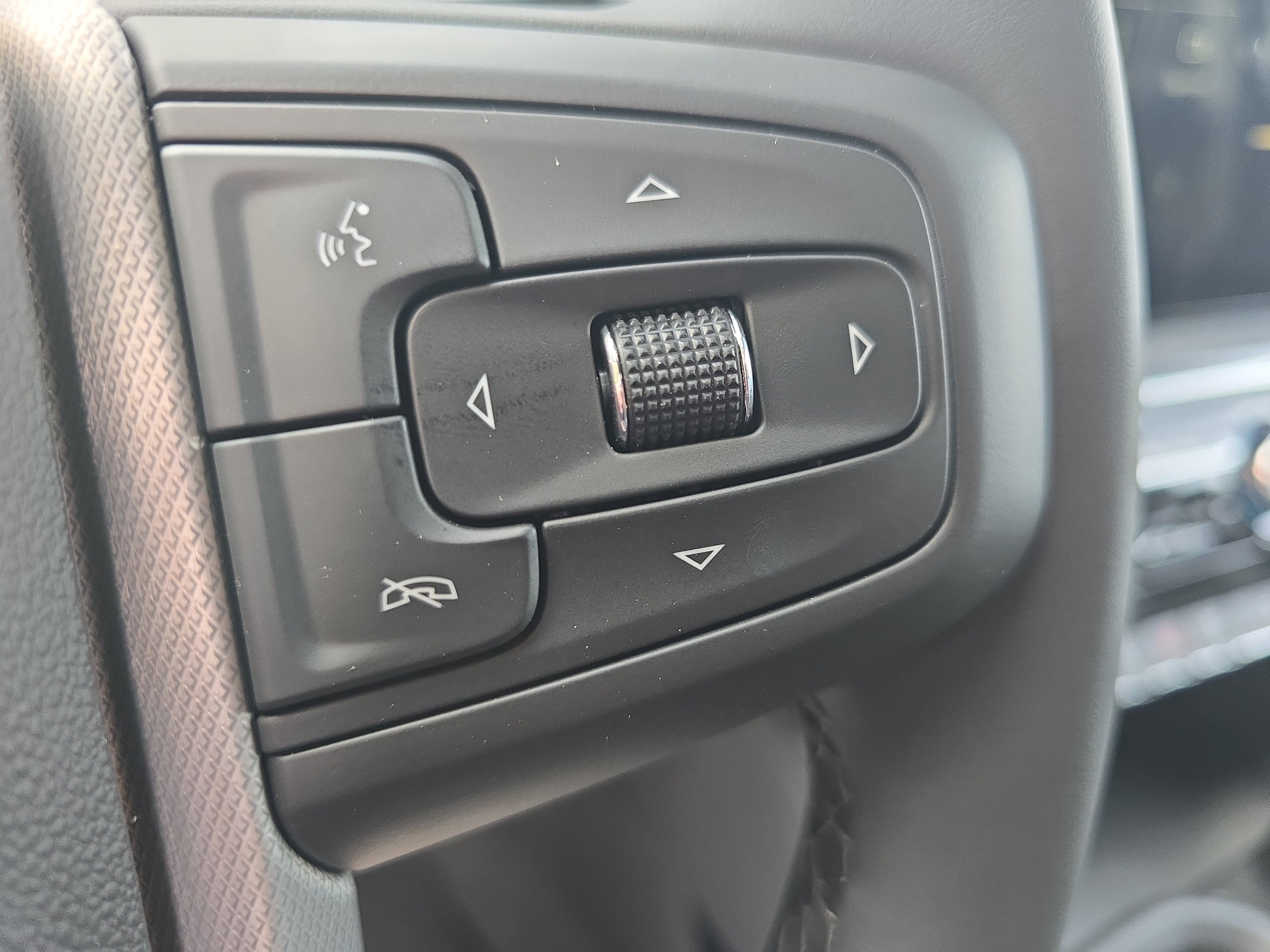 New 2026 GMC Sierra 2500 Denali w/ Denali Reserve Package image 19