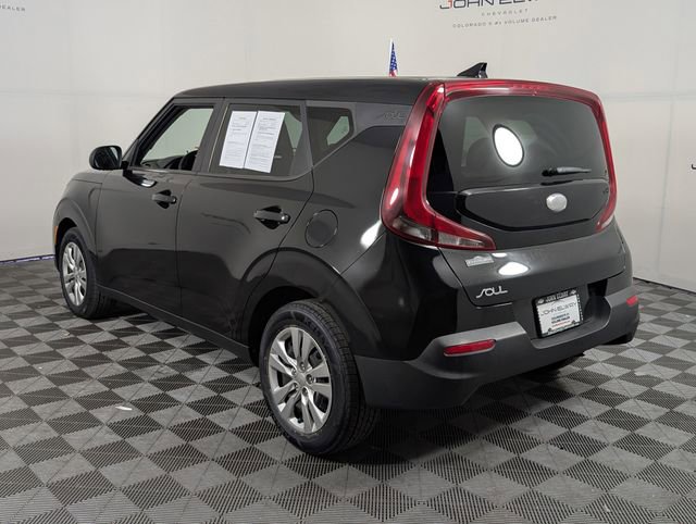 Used 2020 Kia Soul LX image 3
