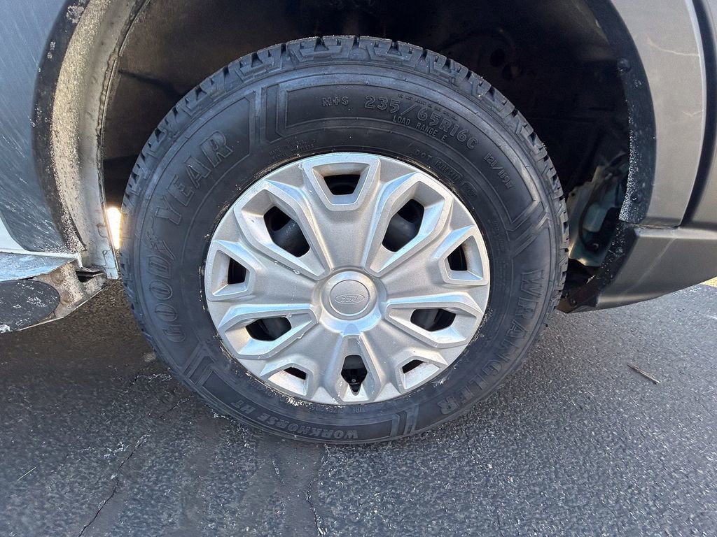 Used 2024 Ford Transit 250 Low Roof w/ Exterior Upgrade Package image 15