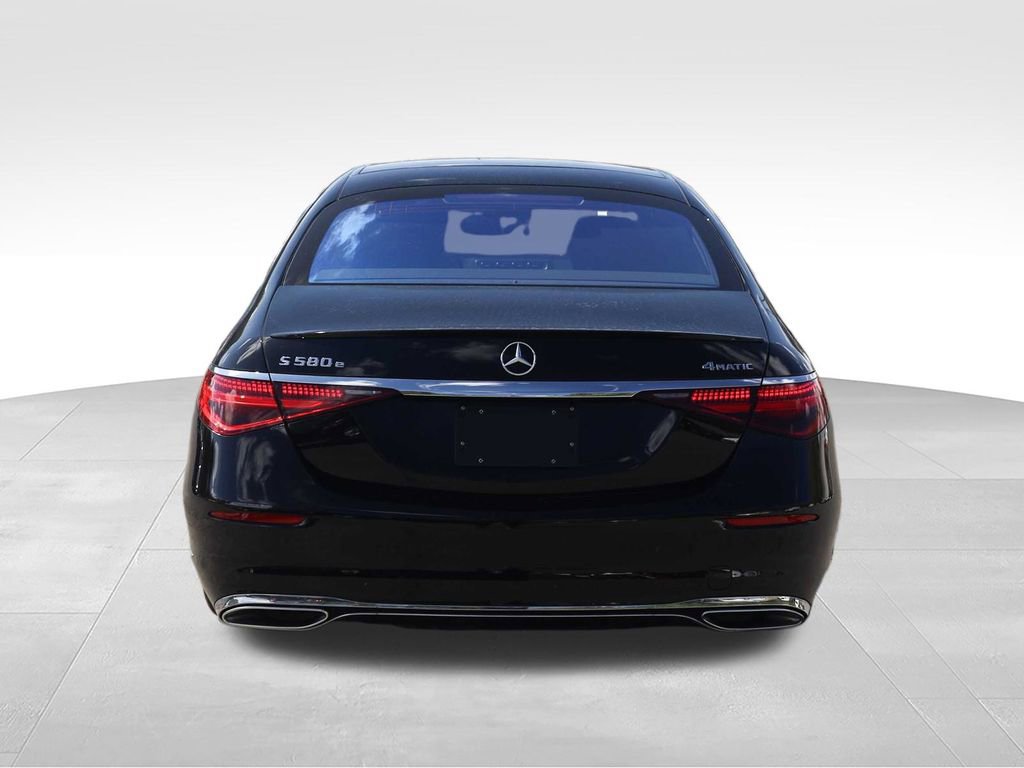Used 2024 Mercedes-Benz S 580e 4MATIC Sedan image 6