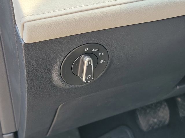 New 2025 Volkswagen Taos S image 7