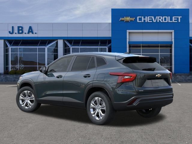 New 2026 Chevrolet Trax LS FWD image 3