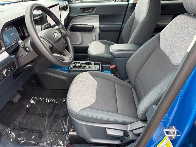 Used 2025 Ford Maverick XLT AWD/4WD image 16
