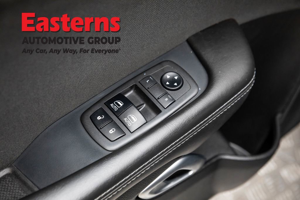 Used 2019 Dodge Challenger R/T Scat Pack RWD image 15