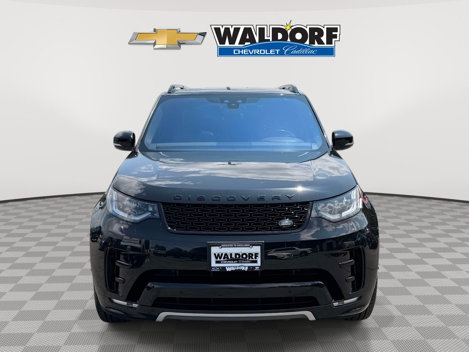 Used 2020 Land Rover Discovery Landmark AWD/4WD image 6