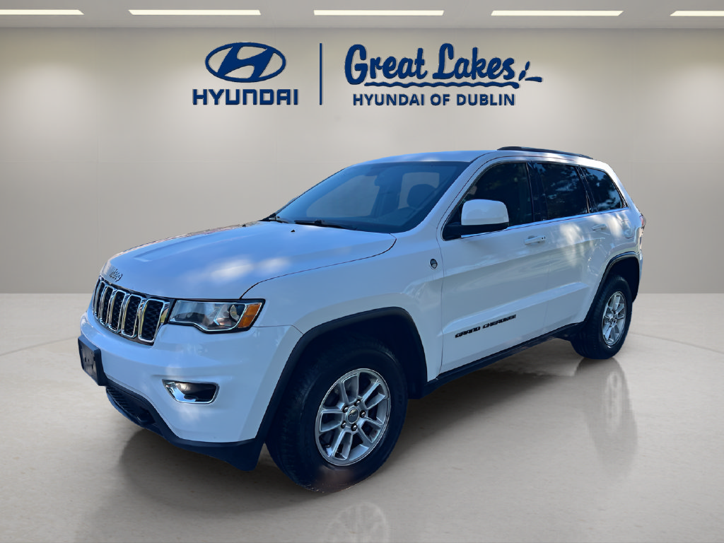 Used 2019 Jeep Grand Cherokee Laredo AWD/4WD image 1