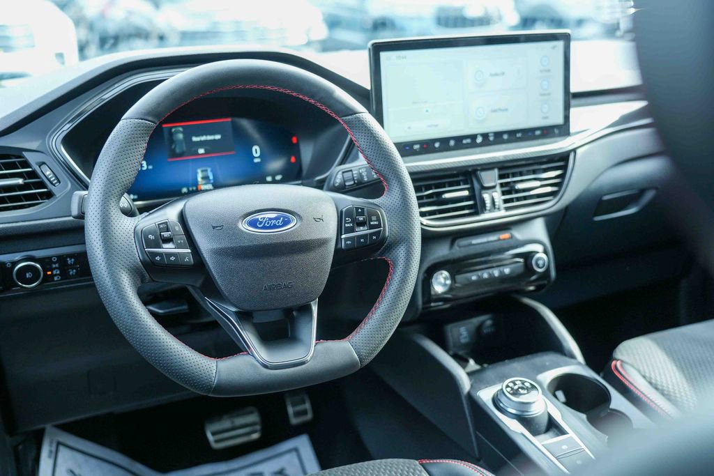 Certified 2023 Ford Escape ST-Line Select w/ Tech Pack #2 image 24