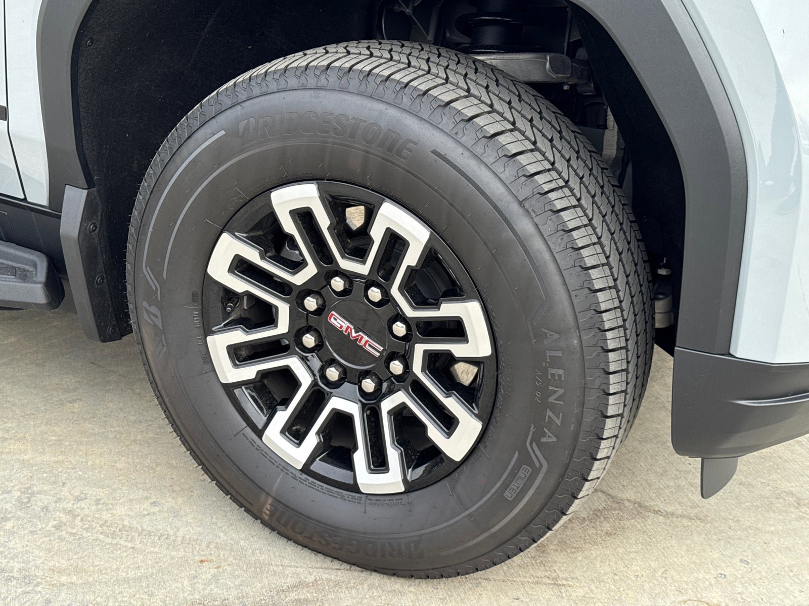 Used 2026 GMC Sierra EV Elevation image 6