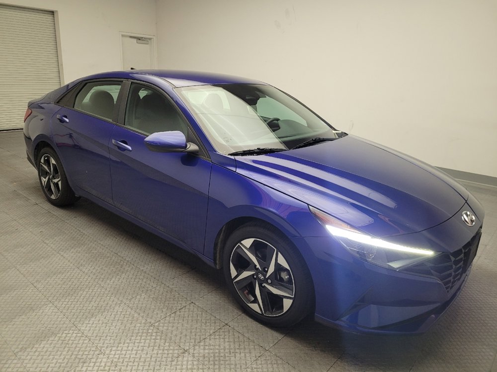 Used 2023 Hyundai Elantra SEL w/ Convenience Package image 13