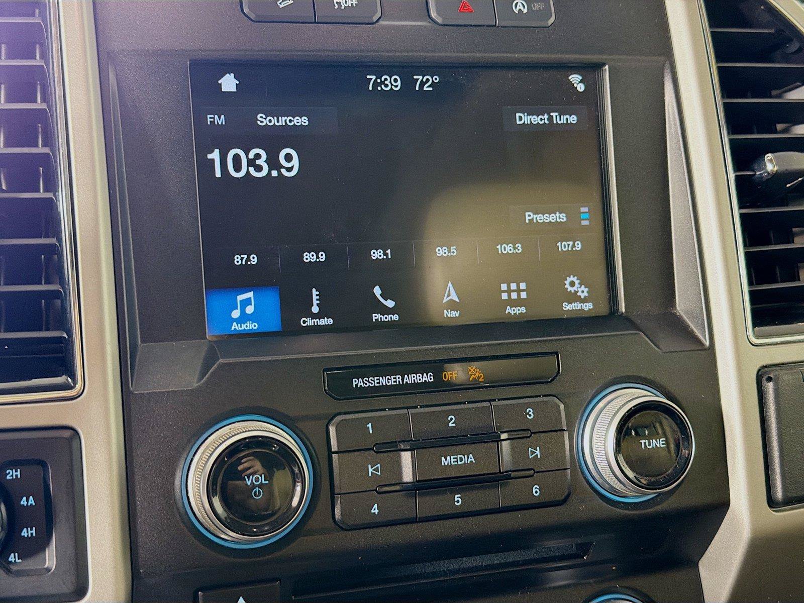 Used 2018 Ford F150 Lariat w/ Equipment Group 502A Luxury AWD/4WD image 19