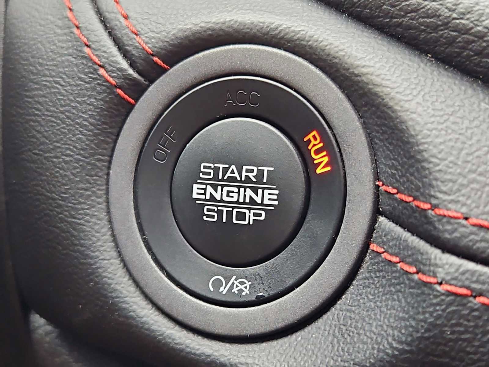 Used 2024 Dodge Durango GT RWD image 17