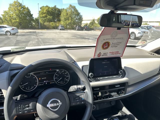 Certified 2023 Nissan Rogue SV image 12