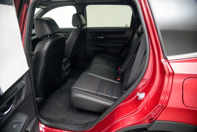 Used 2025 Honda CR-V Sport-L image 4