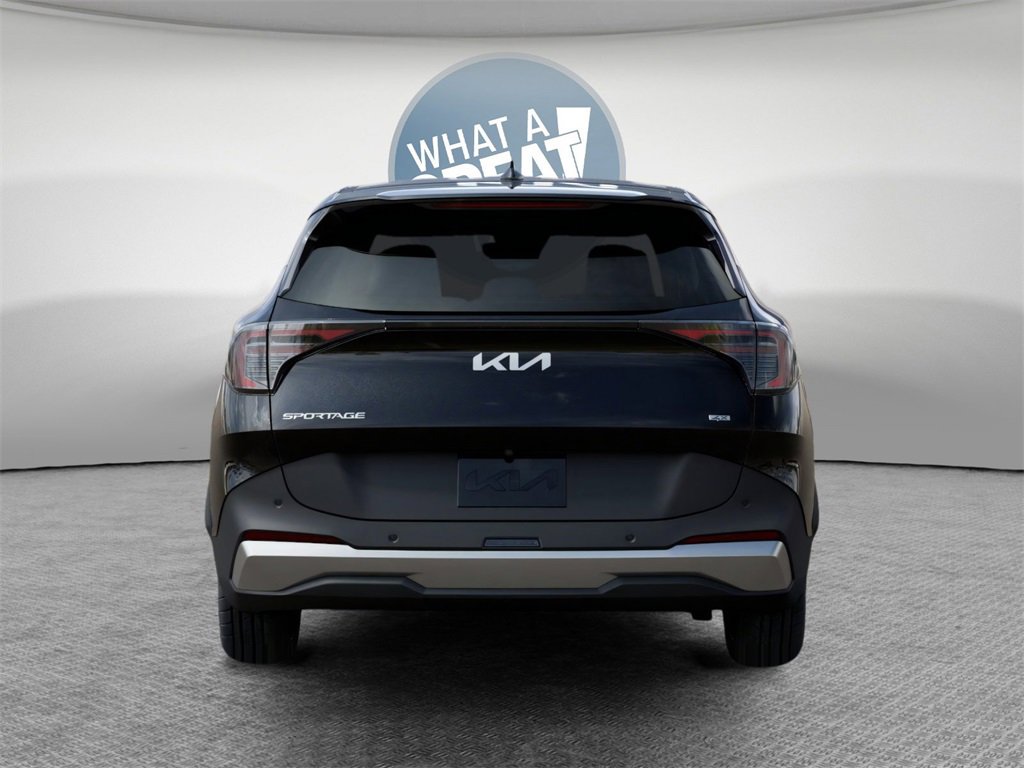 New 2026 Kia Sportage LX image 13