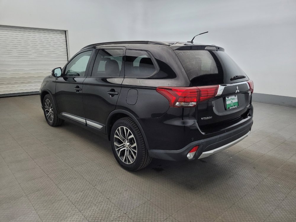 Used 2016 Mitsubishi Outlander SEL AWD/4WD image 5