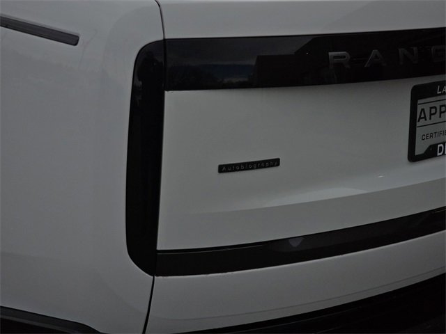 Used 2024 Land Rover Range Rover Long Wheelbase Autobiography image 34