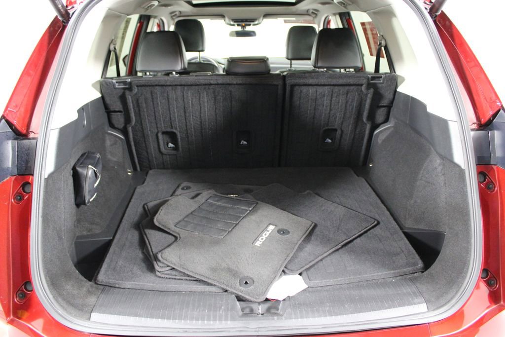 Certified 2024 Nissan Rogue SV w/ SV Premium Package image 17