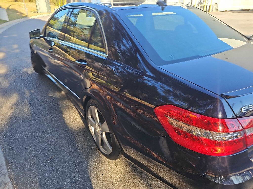 Used 2011 Mercedes-Benz E 350 4MATIC Sedan image 6