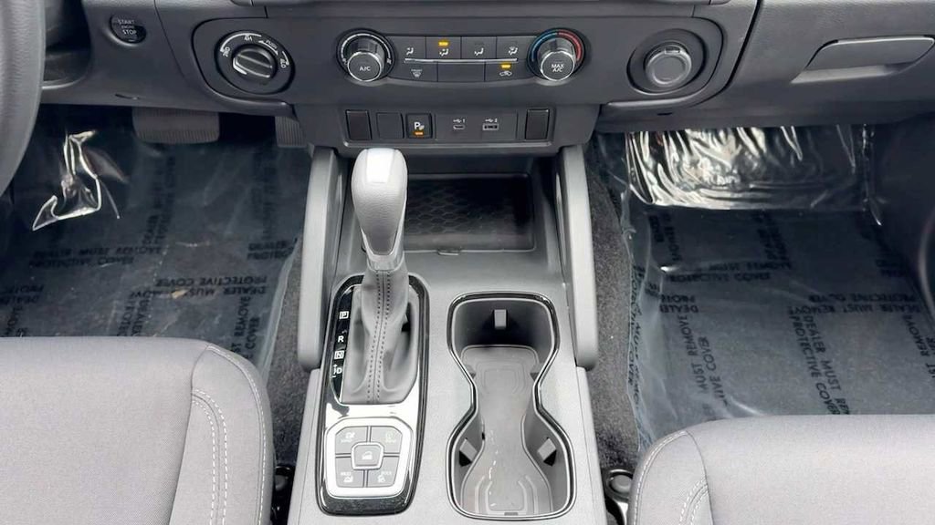 New 2026 Nissan Frontier SV w/ Tow Package image 14