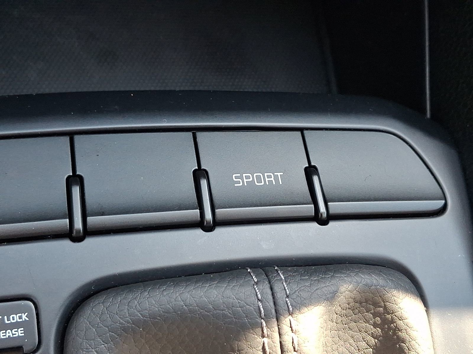 Used 2023 Kia Rio S image 24