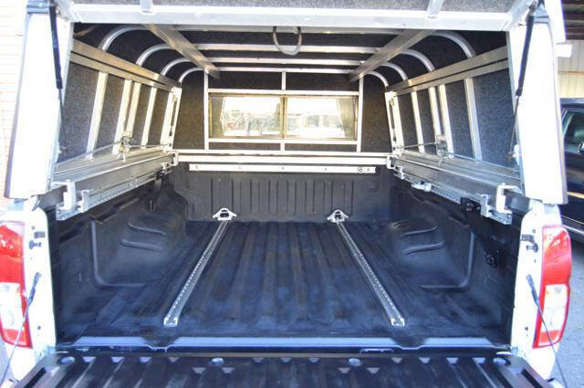 Used 2014 Nissan Frontier SV w/ SV Value Truck Package image 39