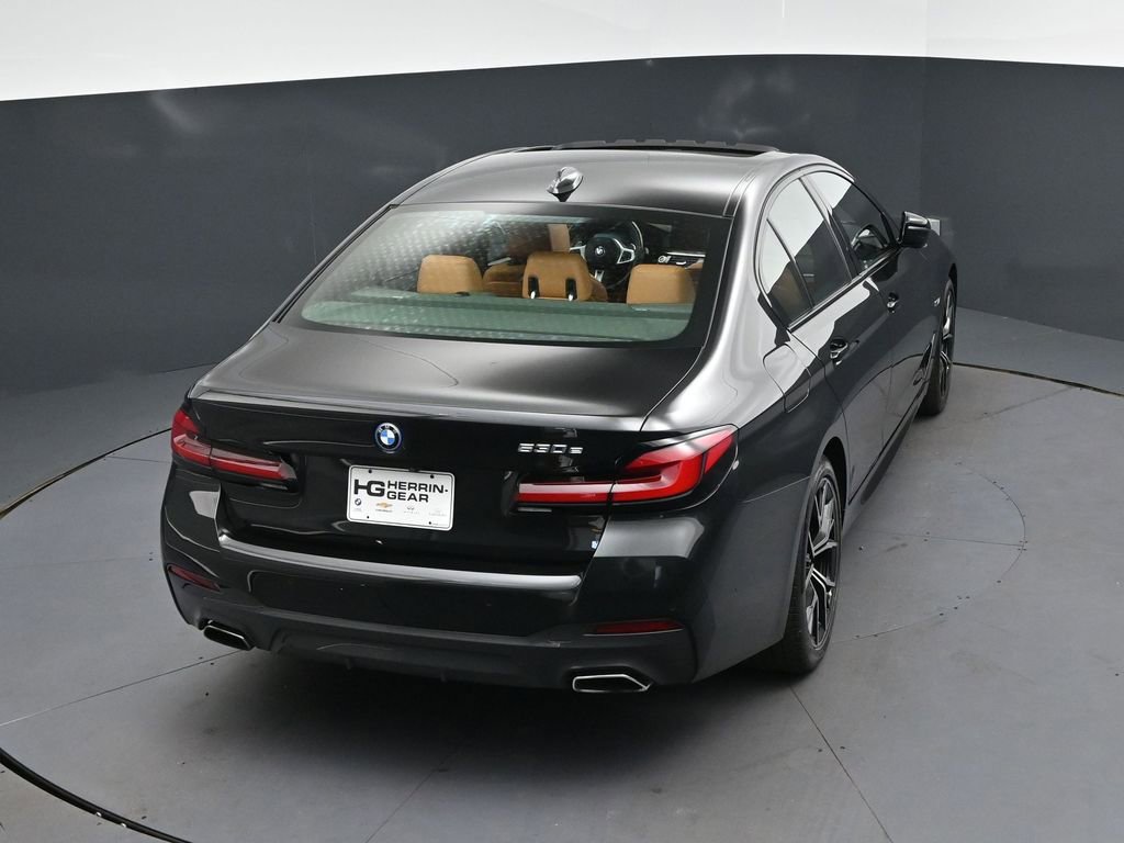 Certified 2023 BMW 530e w/ M Sport Package image 34