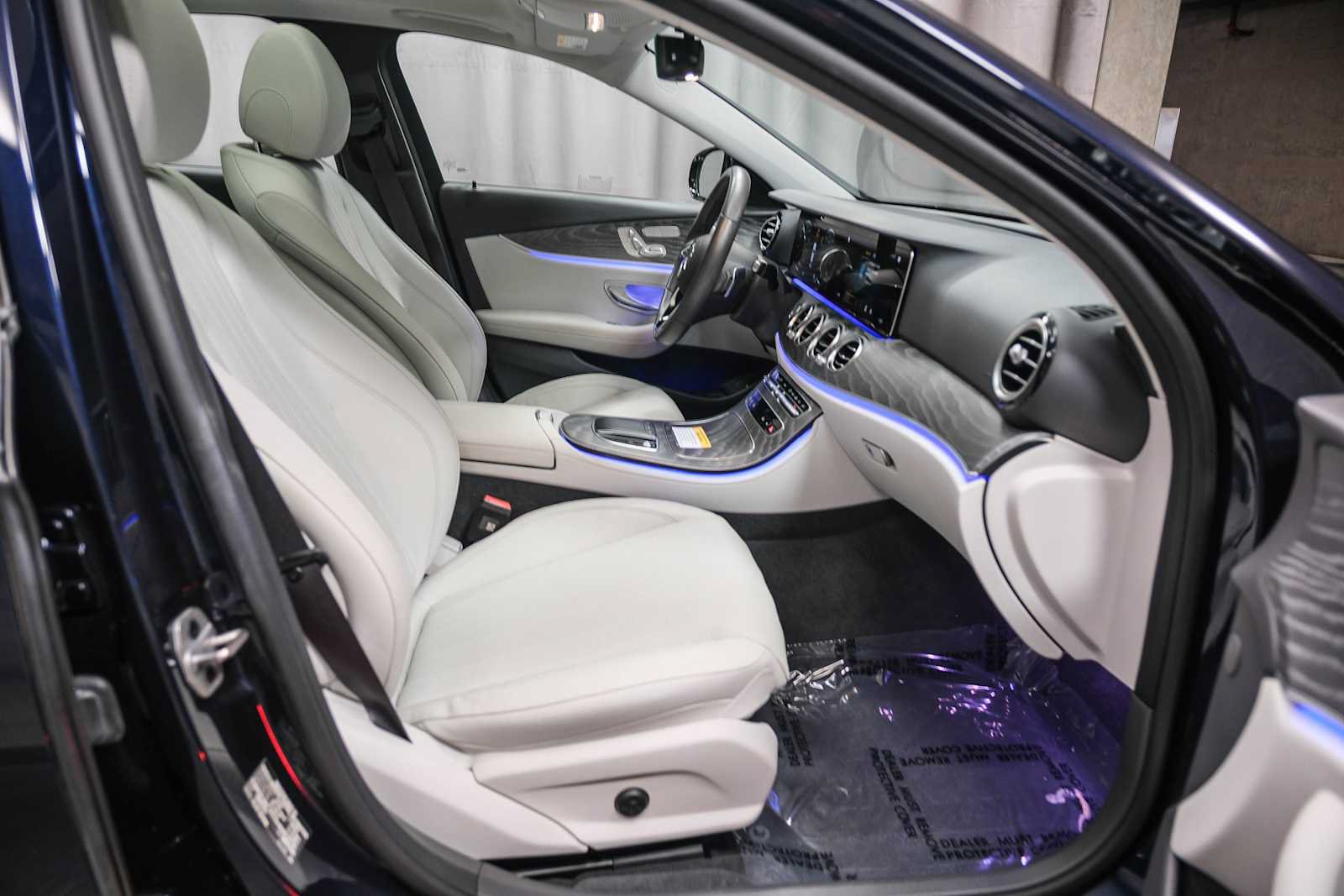 Used 2023 Mercedes-Benz E 350 Sedan image 20