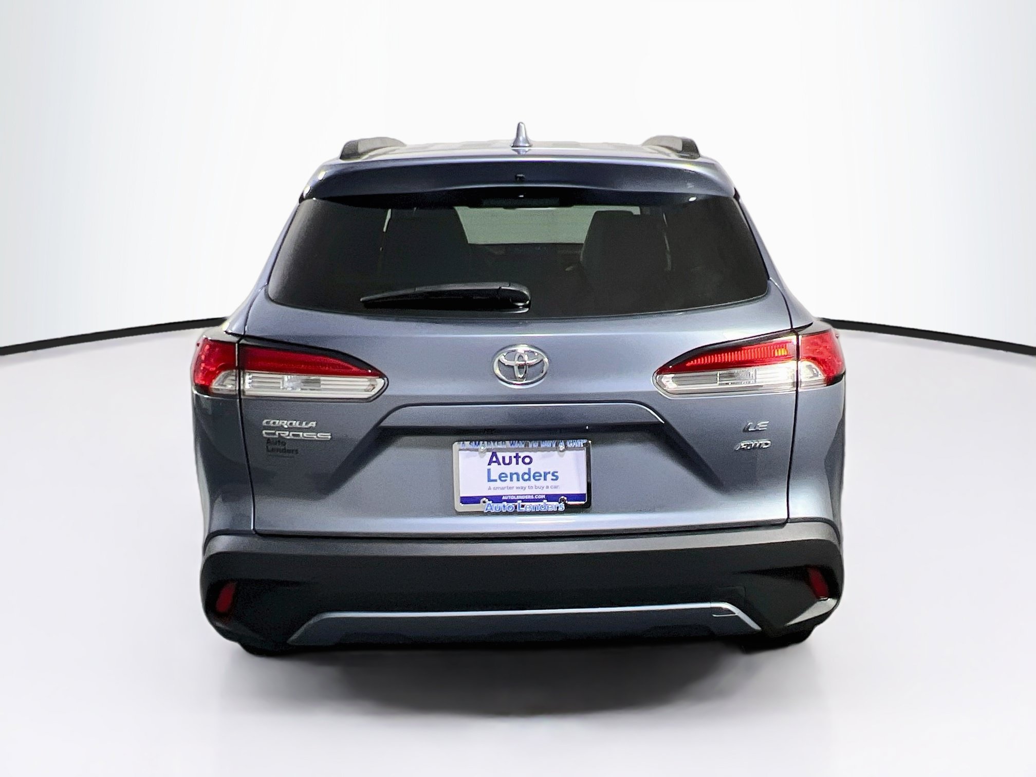 Used 2022 Toyota Corolla Cross LE AWD/4WD image 6