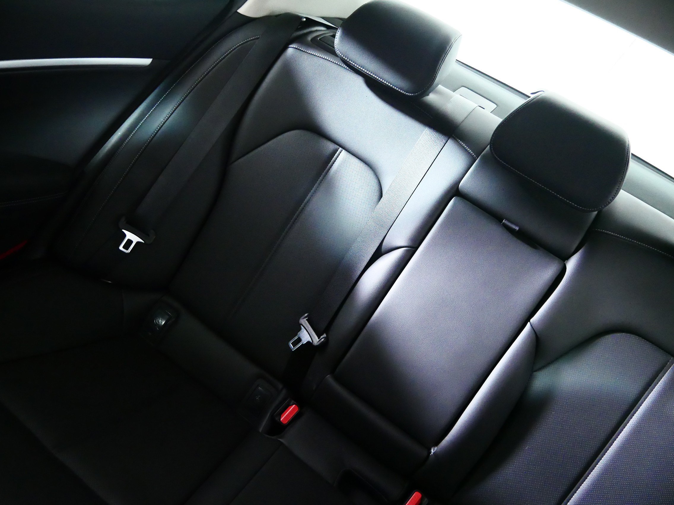 Certified 2026 Genesis G70 2.5T AWD/4WD image 12