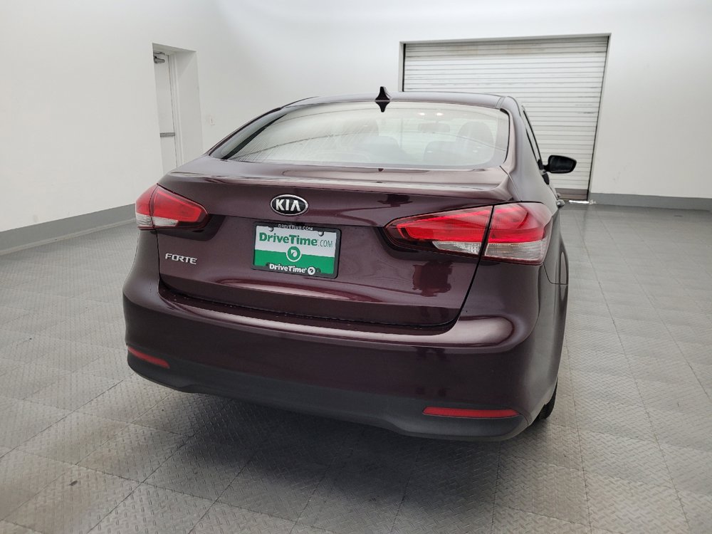 Used 2017 Kia Forte LX w/ LX Popular Package FWD image 7