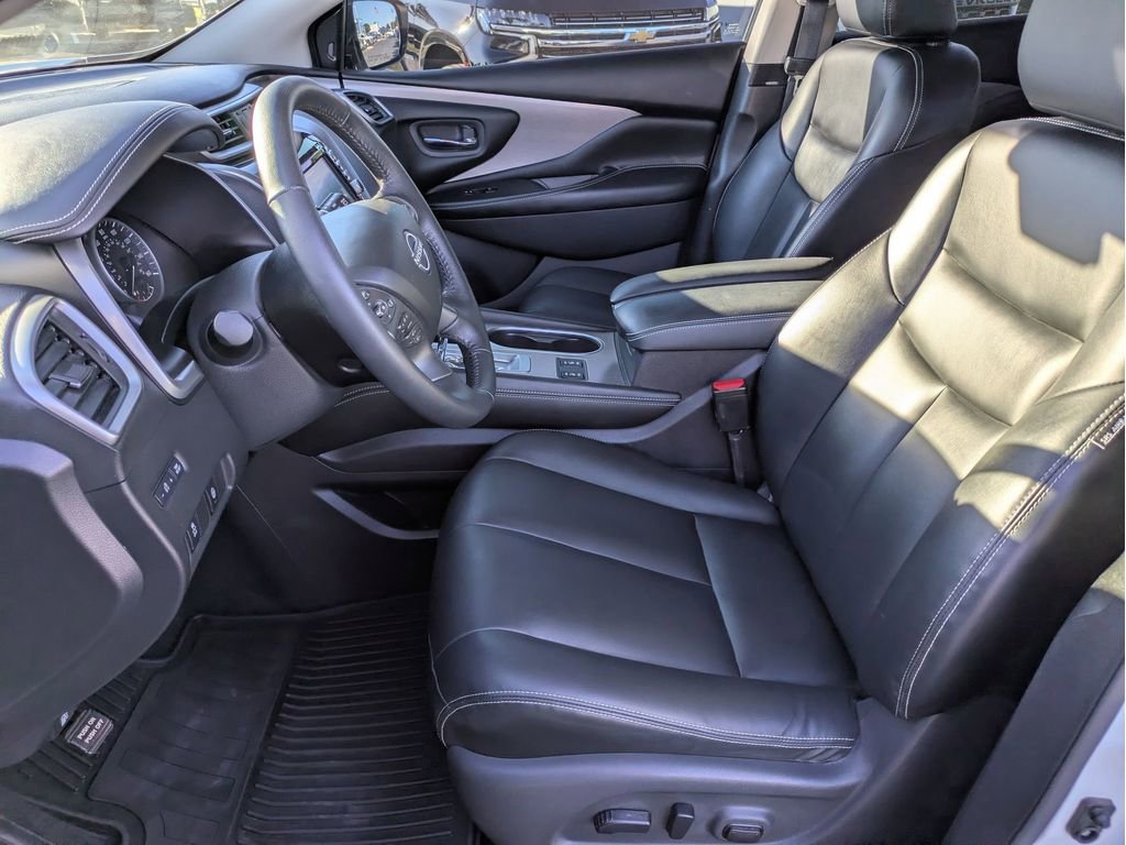 Used 2024 Nissan Murano SV w/ SV Midnight Edition Package image 10