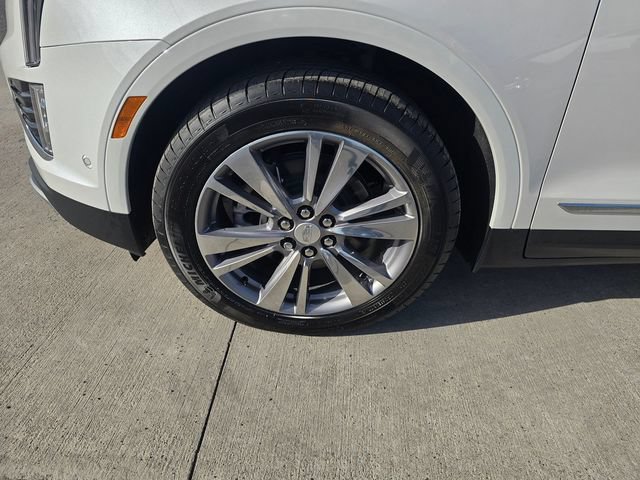 New 2026 Cadillac XT5 Premium Luxury w/ Driver Assist Package FWD image 9