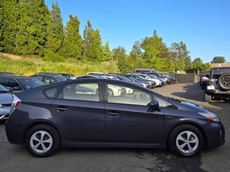 Used 2014 Toyota Prius Four FWD image 8