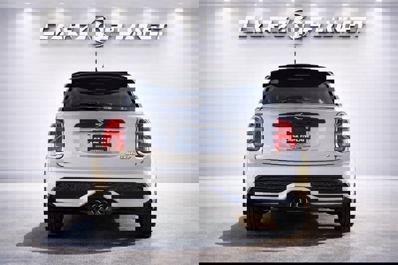 Used 2022 MINI Cooper S FWD image 4