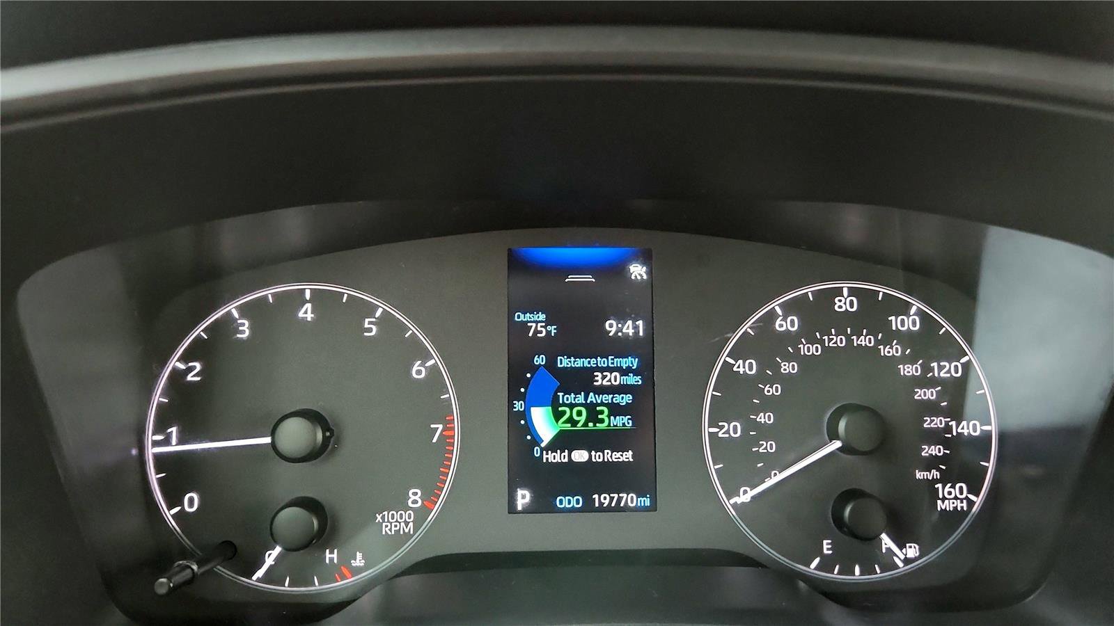 Certified 2023 Toyota Corolla Cross L image 34