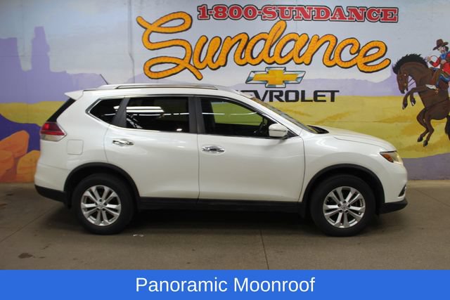 Used 2015 Nissan Rogue SV AWD/4WD image 1