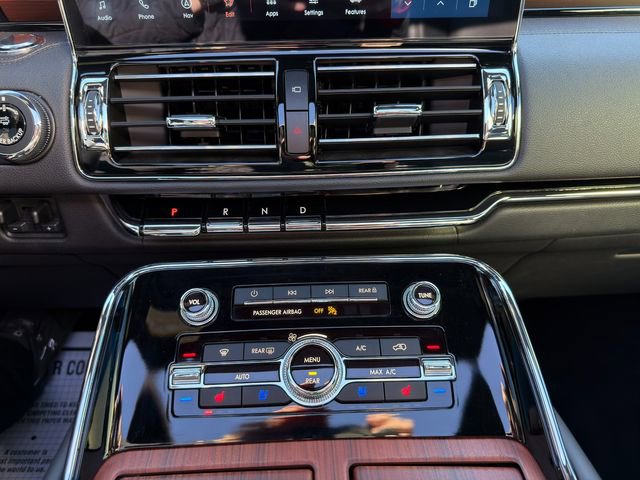 Used 2024 Lincoln Navigator Reserve AWD/4WD image 38