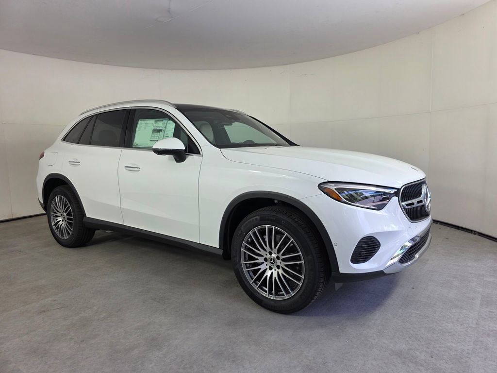 New 2026 Mercedes-Benz GLC 300 image 1