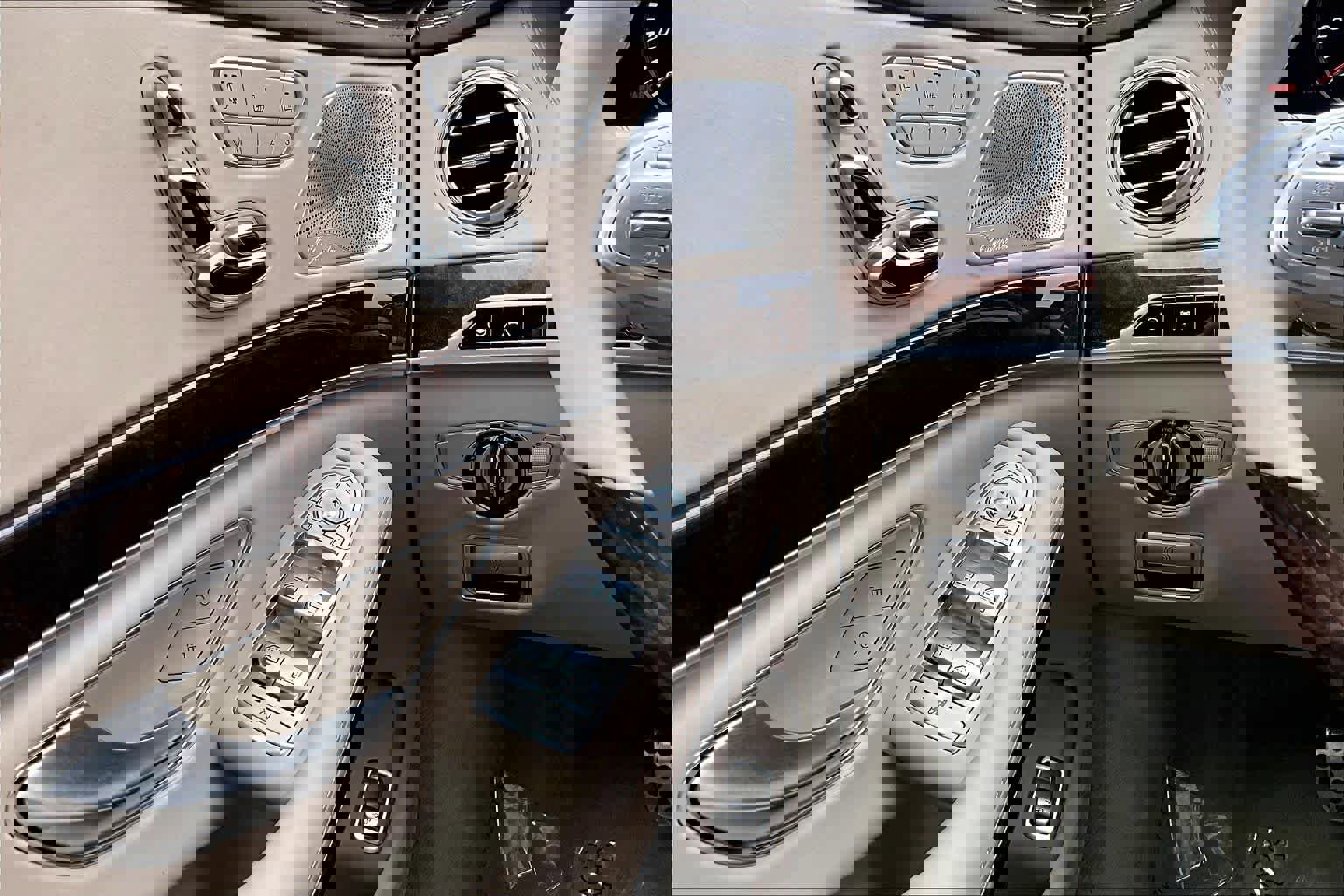 Used 2018 Mercedes-Benz S 560 4MATIC Sedan image 34