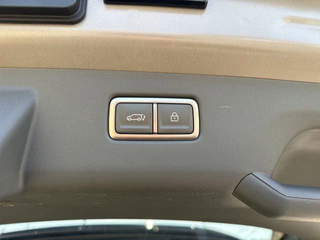 Certified 2026 Kia EV9 Land w/ Nightfall Edition Package image 20