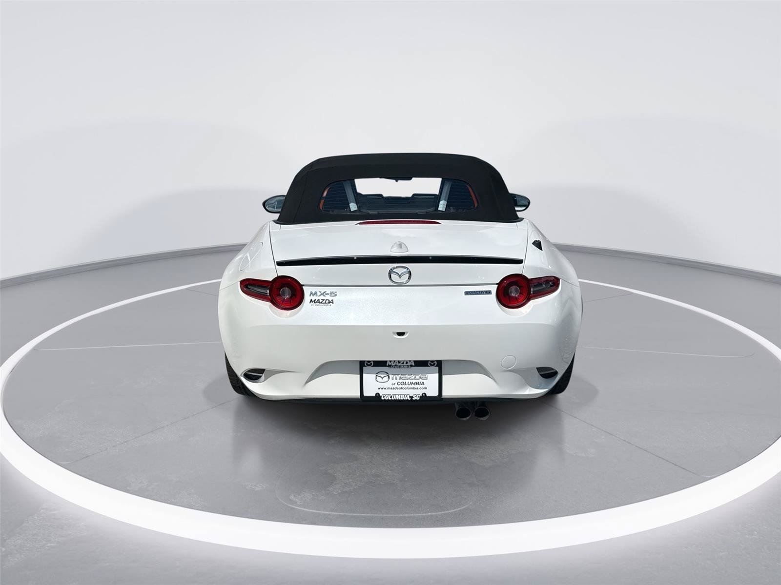 New 2026 MAZDA MX-5 Miata Club w/ Interior Package RWD image 7